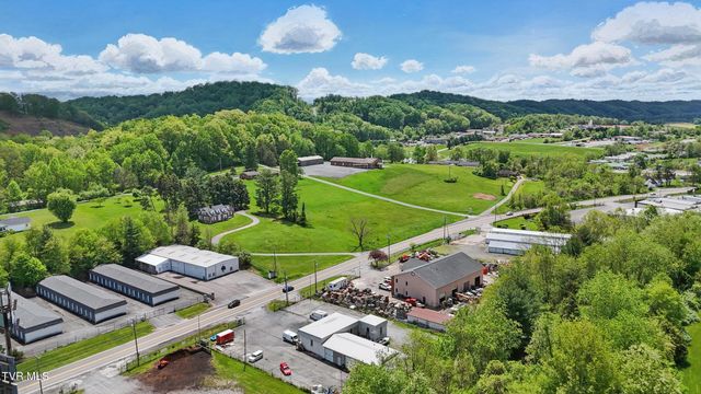 25239 Lee Highway, Abingdon, VA 24211