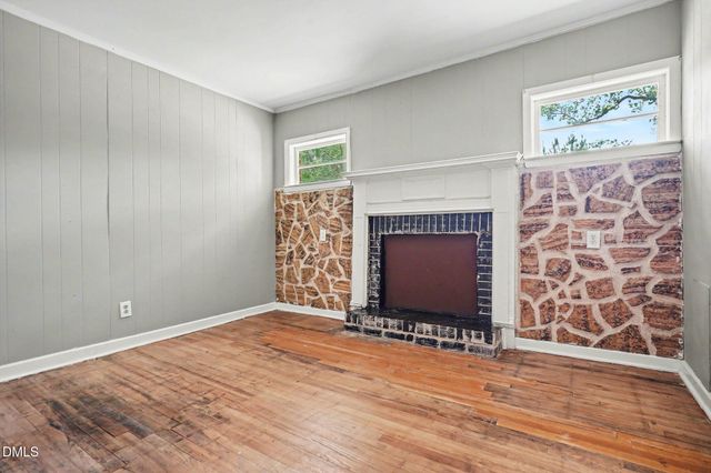 906 Larchwood Drive, Durham, NC 27713