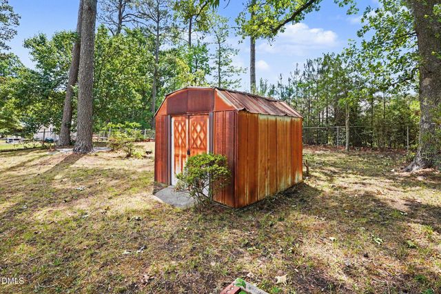 906 Larchwood Drive, Durham, NC 27713