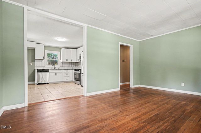 906 Larchwood Drive, Durham, NC 27713