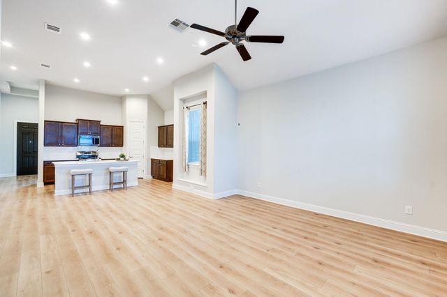 5712 Anaheim Ave, Pflugerville, TX 78660