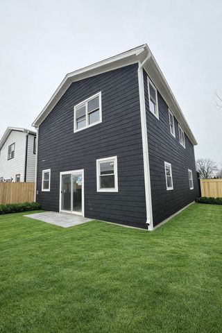 1700 N 40th Avenue, Stone Park, IL 60165