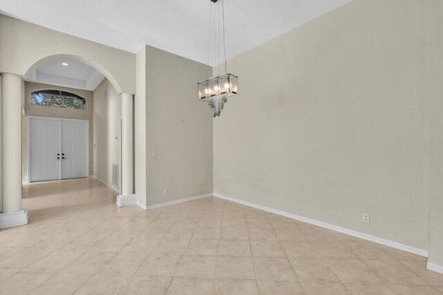 9587 Positano Way, Lake Worth, FL 33467