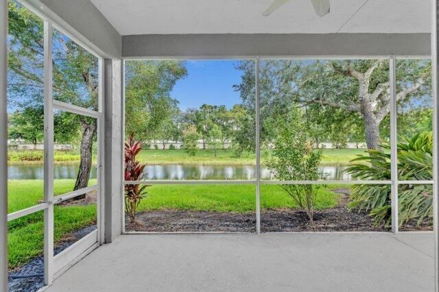 9587 Positano Way, Lake Worth, FL 33467