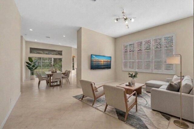 9587 Positano Way, Lake Worth, FL 33467
