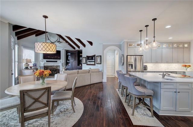 353 Old Tennessee NE Highway, White, GA 30184