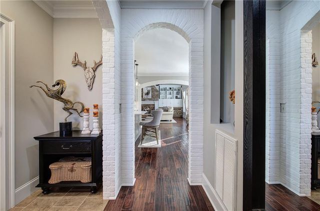 353 Old Tennessee NE Highway, White, GA 30184