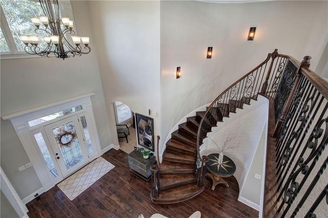 353 Old Tennessee NE Highway, White, GA 30184