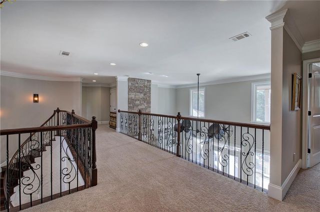 353 Old Tennessee NE Highway, White, GA 30184