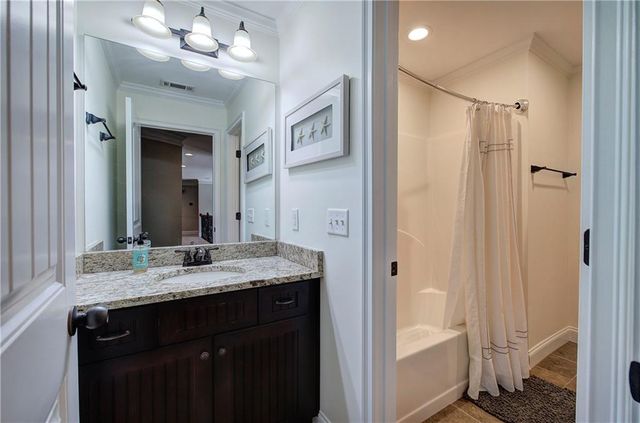 353 Old Tennessee NE Highway, White, GA 30184