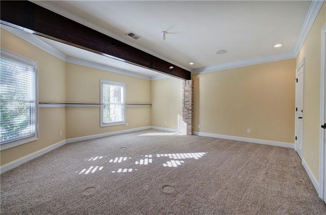 353 Old Tennessee NE Highway, White, GA 30184