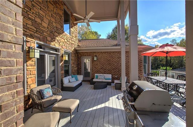 353 Old Tennessee NE Highway, White, GA 30184