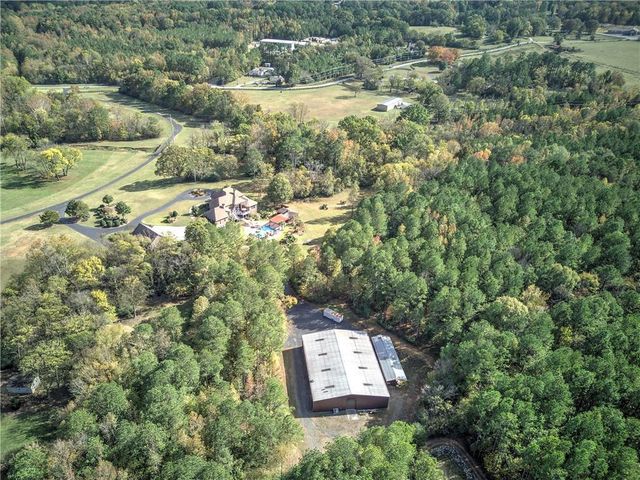 353 Old Tennessee NE Highway, White, GA 30184