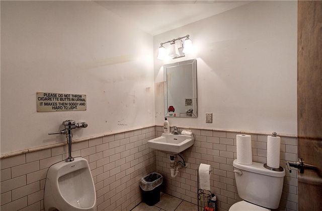 353 Old Tennessee NE Highway, White, GA 30184