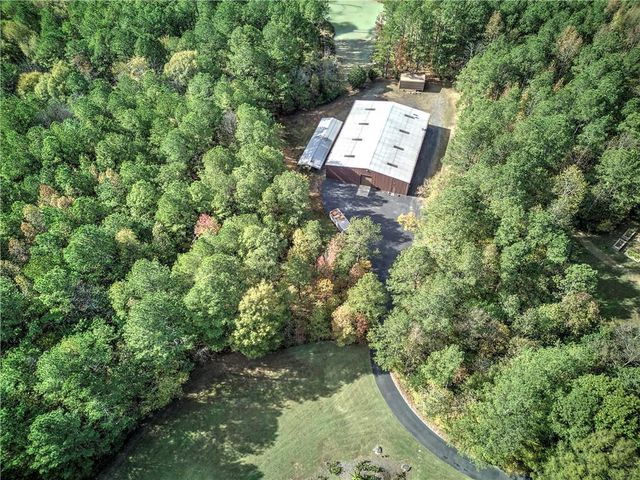 353 Old Tennessee NE Highway, White, GA 30184