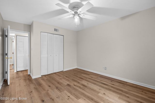 706 Highwood Dr, Louisville, KY 40206