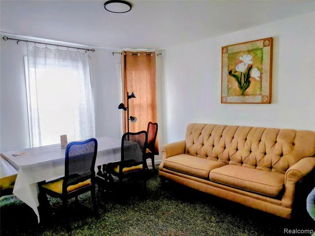 2214 Florian Street, Hamtramck, MI 48212