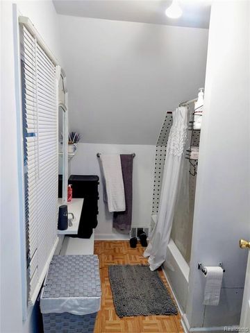 2214 Florian Street, Hamtramck, MI 48212