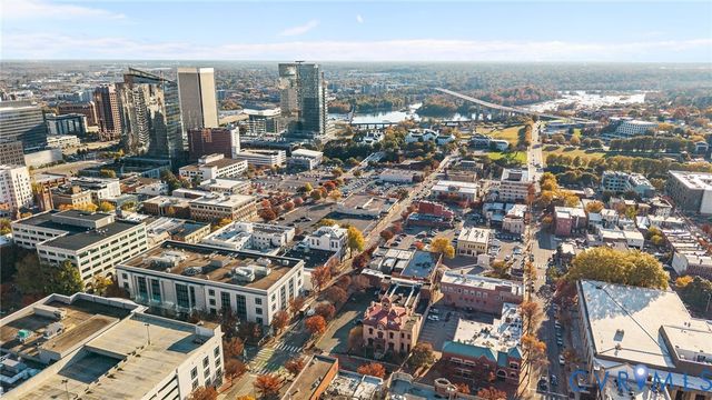 214-216 E Main St, Richmond, VA 23219