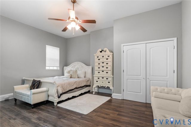 214-216 E Main St, Richmond, VA 23219
