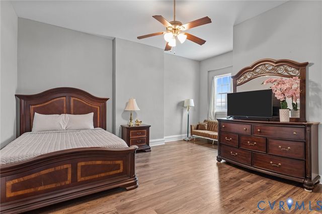 214-216 E Main St, Richmond, VA 23219