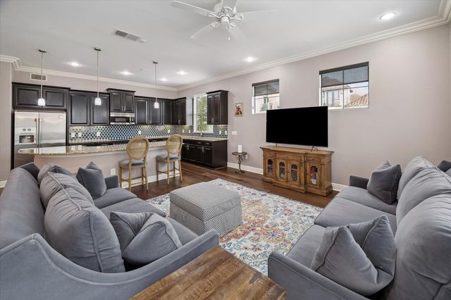 2120 Kipling Street 304, Houston, TX 77098