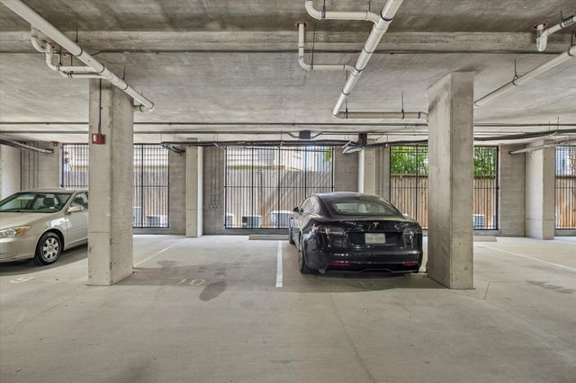 2120 Kipling Street 304, Houston, TX 77098