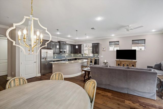 2120 Kipling Street 304, Houston, TX 77098