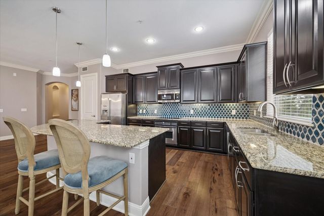 2120 Kipling Street 304, Houston, TX 77098