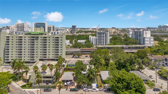 769 NW 10th St 1, Miami, FL 33136