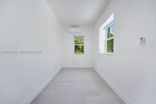 769 NW 10th St 1, Miami, FL 33136