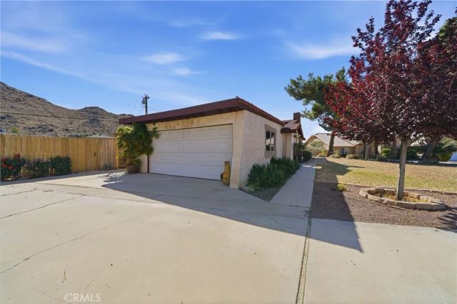 15951 Saint Timothy, Apple Valley, CA 92307