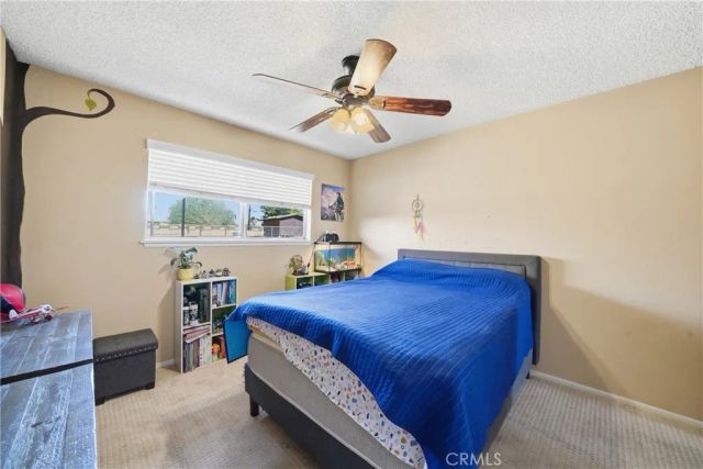 15951 Saint Timothy, Apple Valley, CA 92307