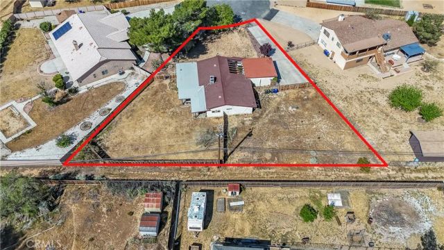 15951 Saint Timothy, Apple Valley, CA 92307