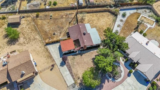 15951 Saint Timothy, Apple Valley, CA 92307