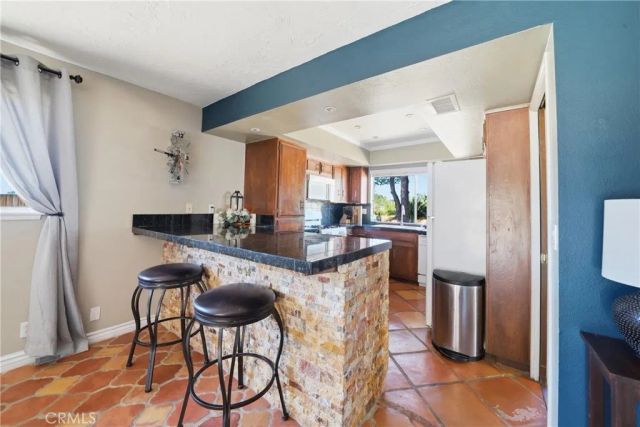 15951 Saint Timothy, Apple Valley, CA 92307