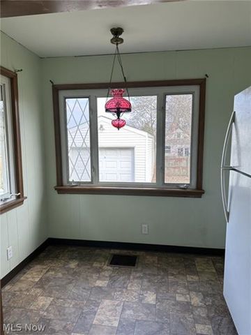 929 Jason Avenue, Akron, OH 44314