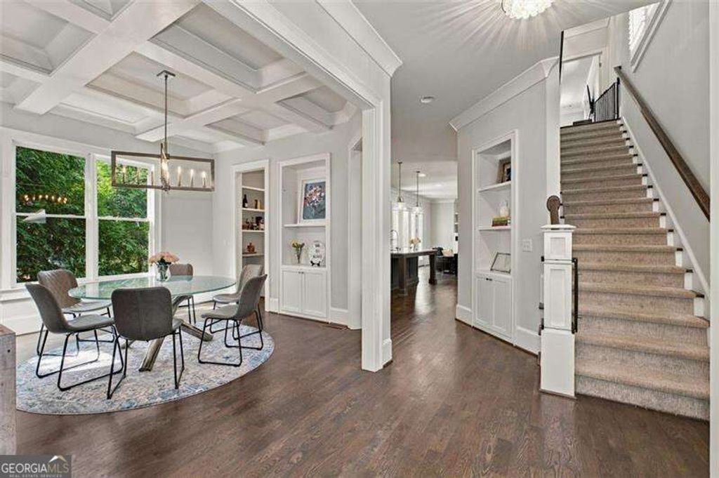 3262 Lynwood Drive NE, Brookhaven, GA 30319 — photo 5