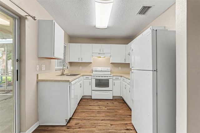 2125 FLUORSHIRE DRIVE, Brandon, FL 33511