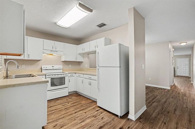 2125 FLUORSHIRE DRIVE, Brandon, FL 33511