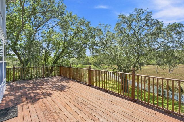 221 Marsh Oaks Drive, Charleston, SC 29407