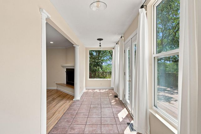 221 Marsh Oaks Drive, Charleston, SC 29407