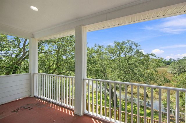 221 Marsh Oaks Drive, Charleston, SC 29407