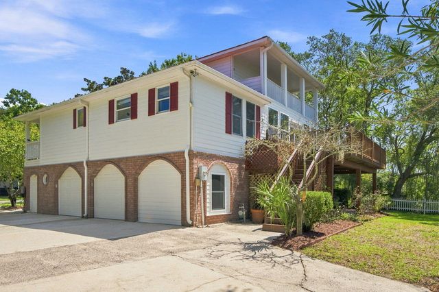 221 Marsh Oaks Drive, Charleston, SC 29407
