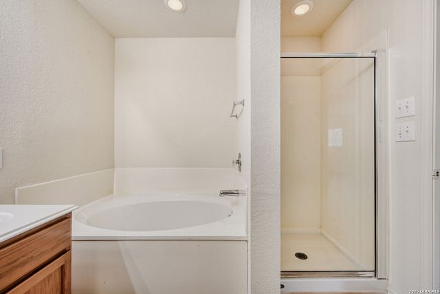 2606 Thunder Gulch, San Antonio, TX 78245