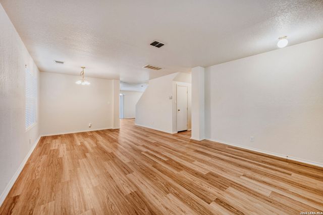 2606 Thunder Gulch, San Antonio, TX 78245