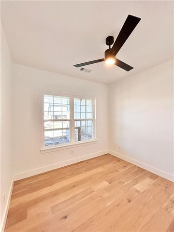 8 Kinross Drive, Bella Vista, AR 72715