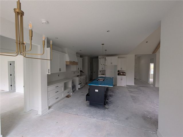 8 Kinross Drive, Bella Vista, AR 72715