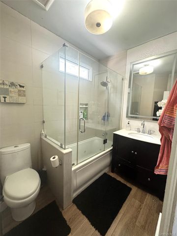 238 Laclede Avenue, Uniondale, NY 11553