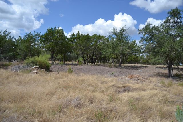 270 Gant RD, Dripping Springs, TX 78620